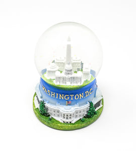 Washington DC Landmark Buildings Snow Globe (2 Sizes)